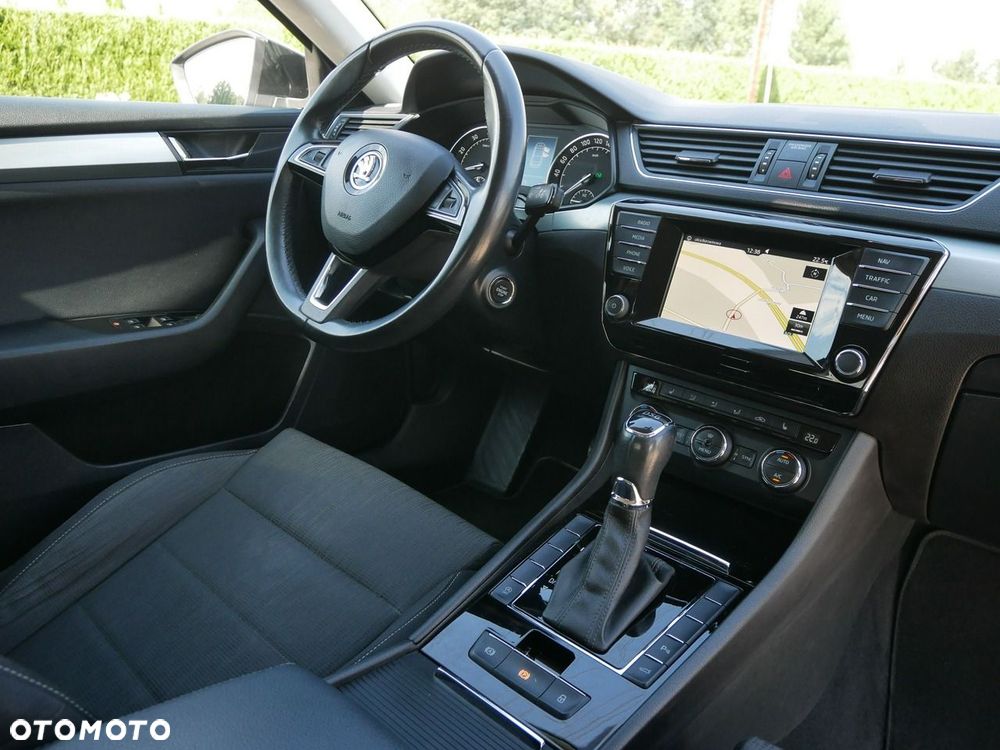 Skoda Superb 1.8 TSI DSG Ambition - 24