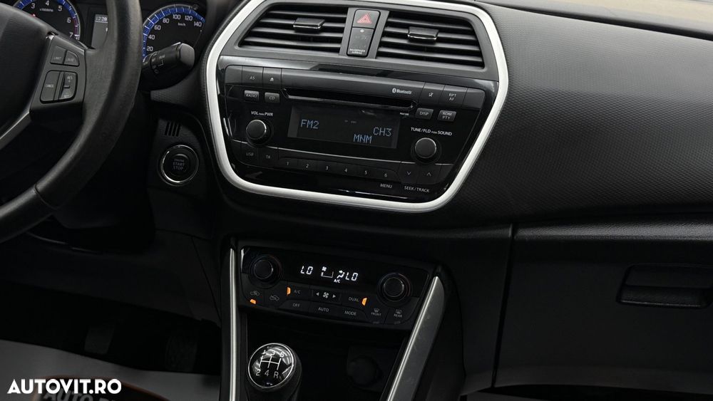 Suzuki S-Cross - 16