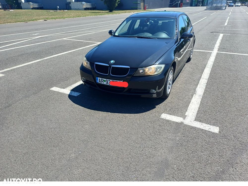 BMW Seria 3 320i - 3