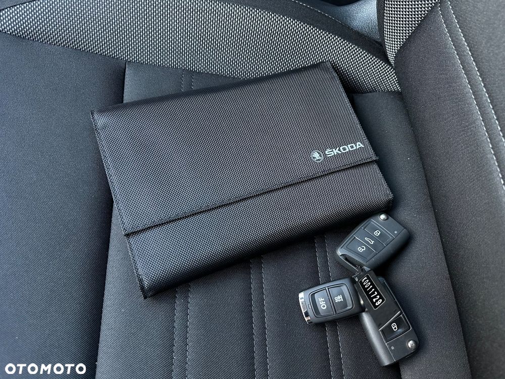 Skoda Octavia 1.5 TSI ACT Clever DSG - 30