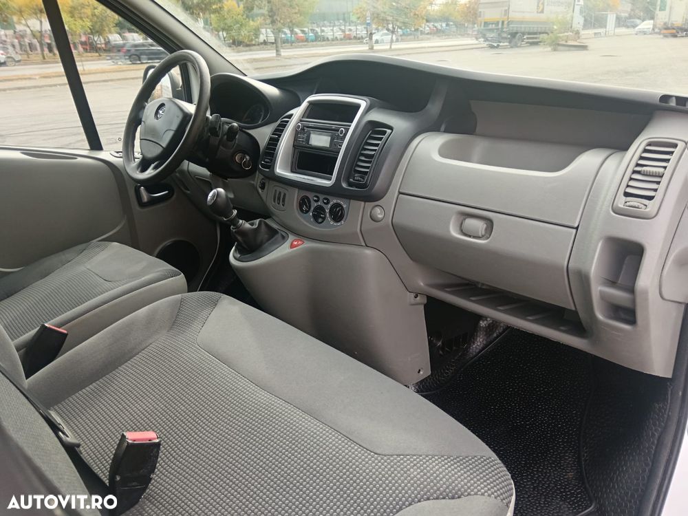 Opel Vivaro - 7