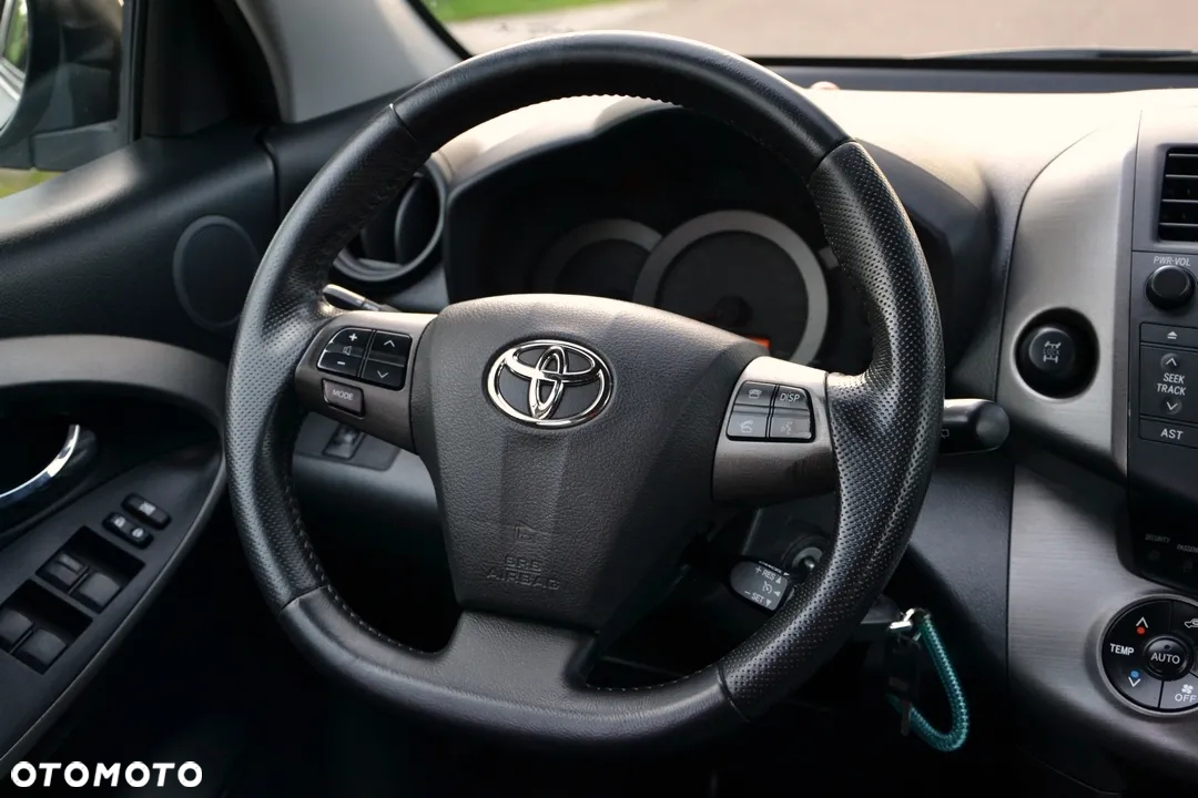 Toyota RAV4 2.2 D-4D 4x4 Executive - 30
