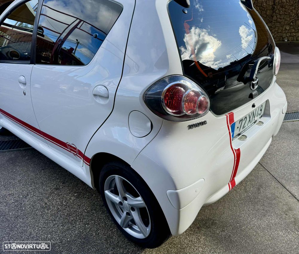 Toyota Aygo 1.0 + AC - 6