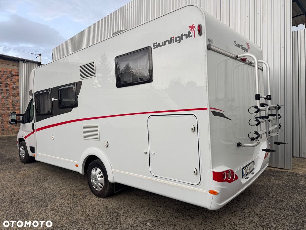 Sunlight T67 - 3