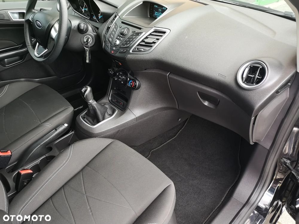 Ford Fiesta 1.25 Titanium - 11