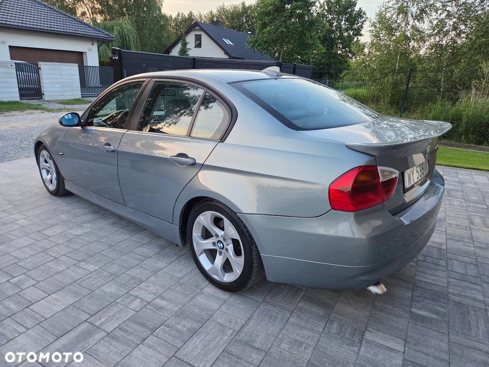 BMW Seria 3 318d DPF - 10