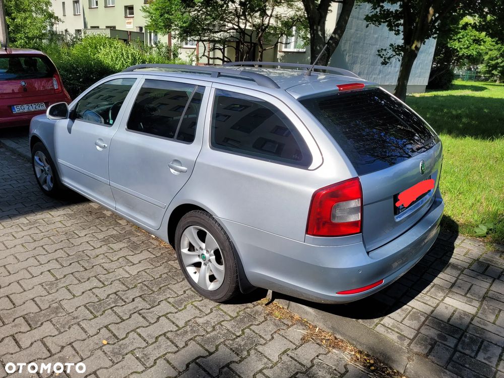 Skoda Octavia 1.6 TDI Ambiente - 4
