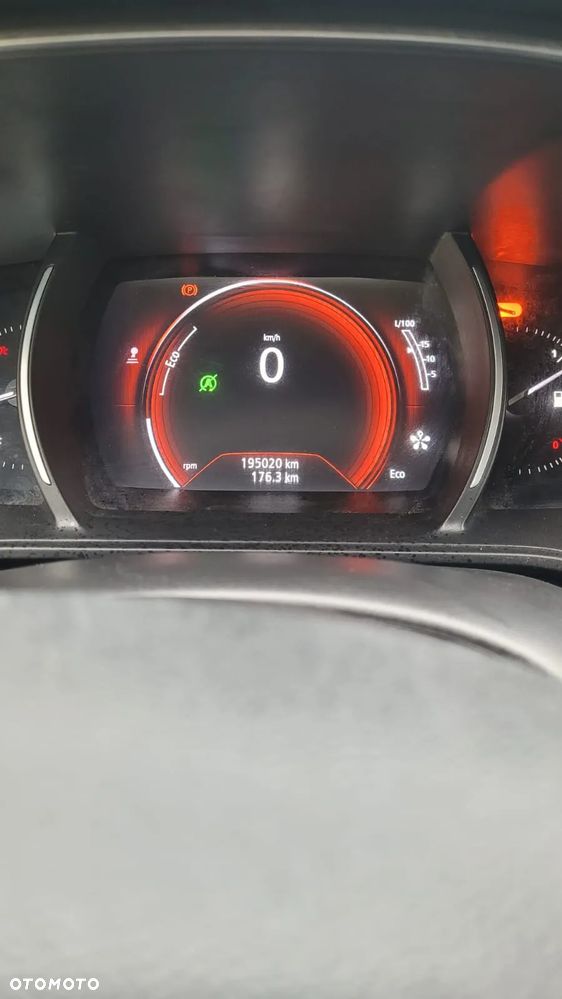 Renault Megane 1.6 dCi Bose - 13