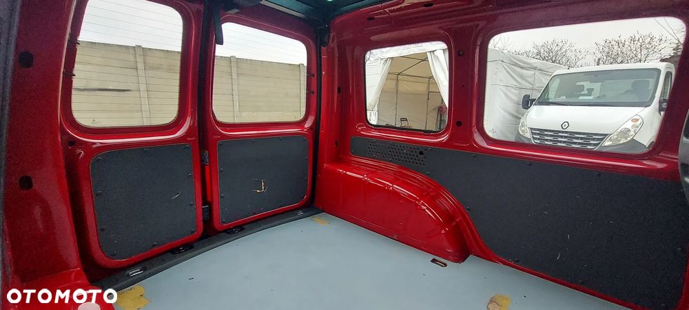 Volkswagen CADDY - 25