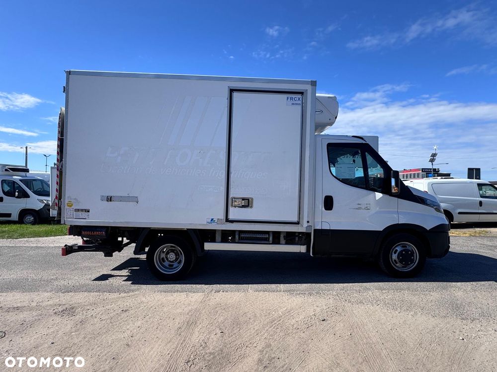 Iveco Daily 35C13 Chłodnia Xarios 500 / Winda (601) - 10