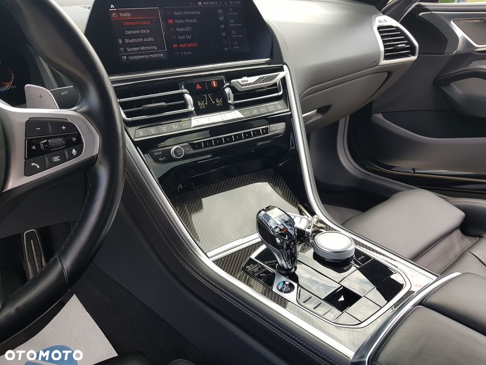 BMW Seria 8 - 31