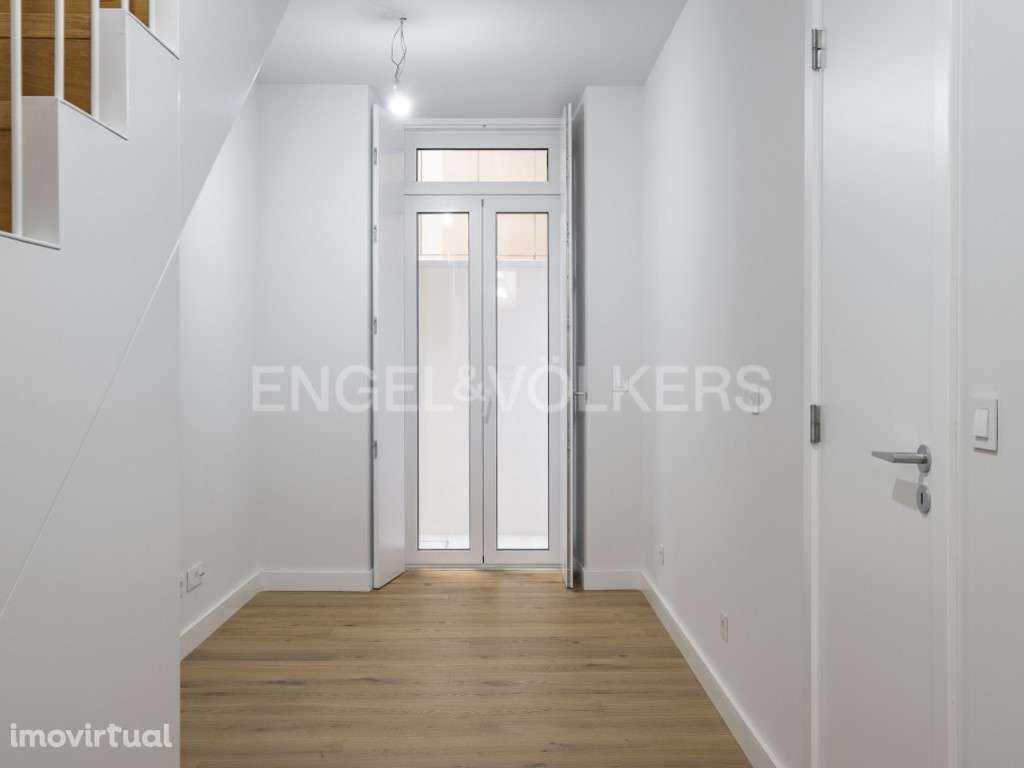T1 Duplex de Charme em Campo de Ourique - Grande imagem: 2/25