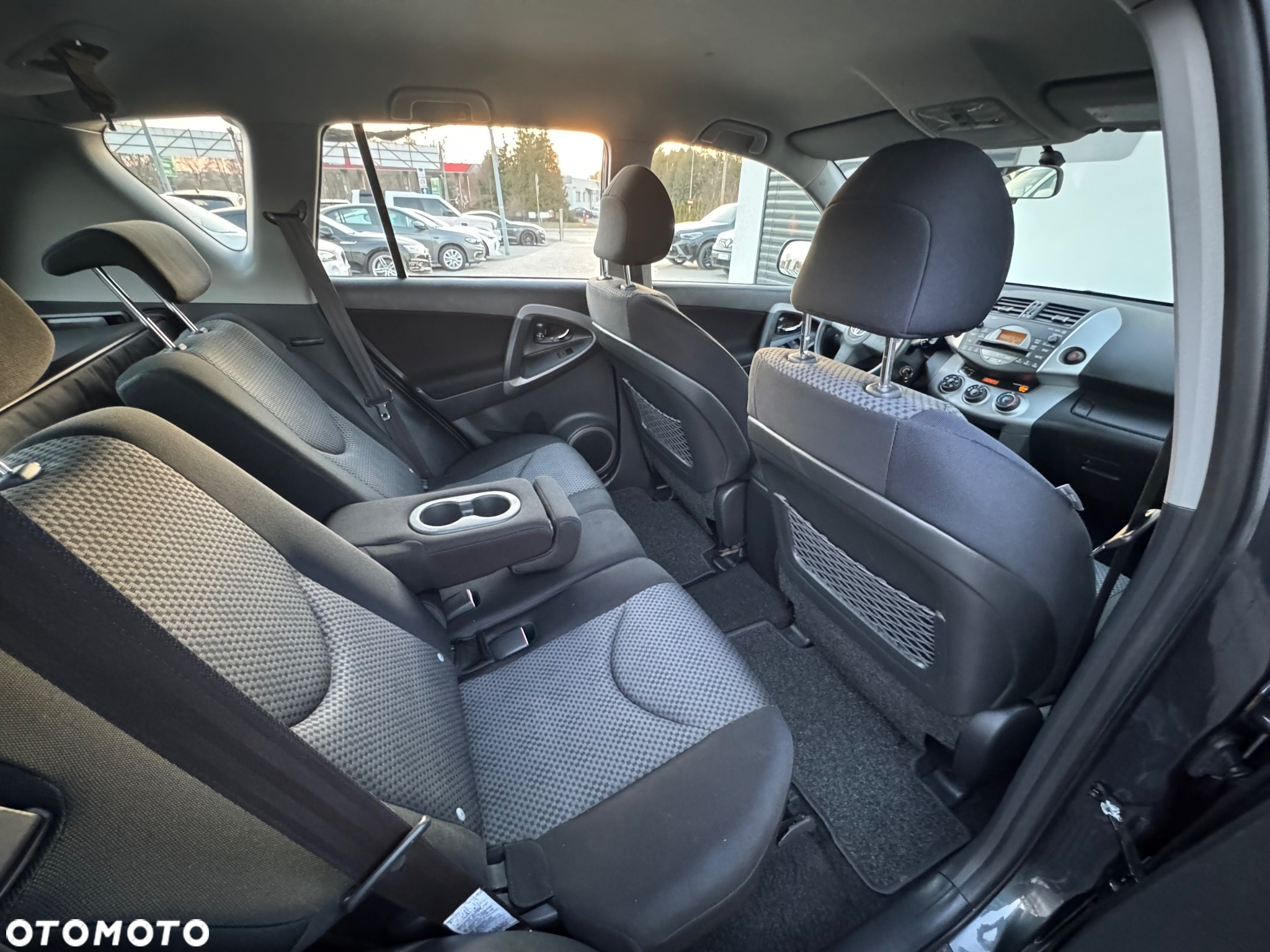Toyota RAV4 2.0 4x4 Sol - 29