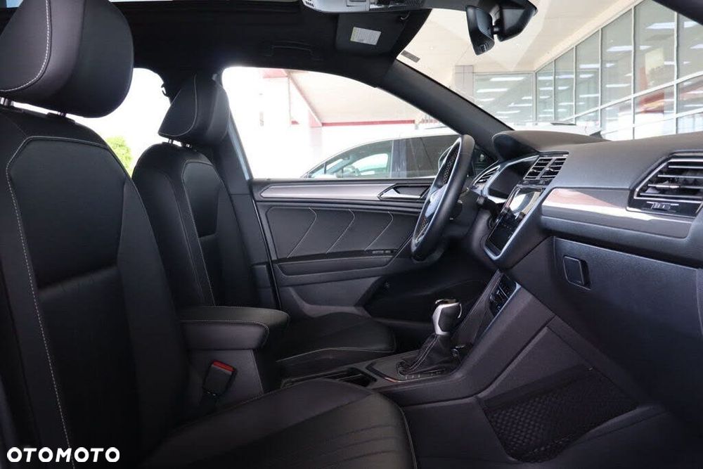 Volkswagen Tiguan - 15