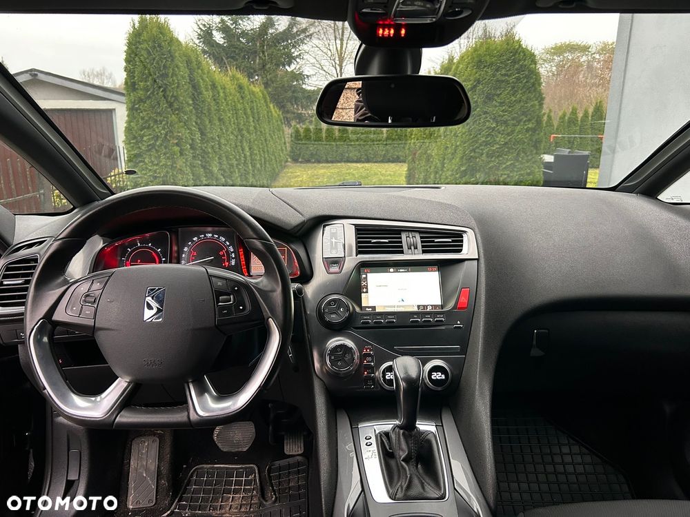 DS Automobiles DS 5 - 18