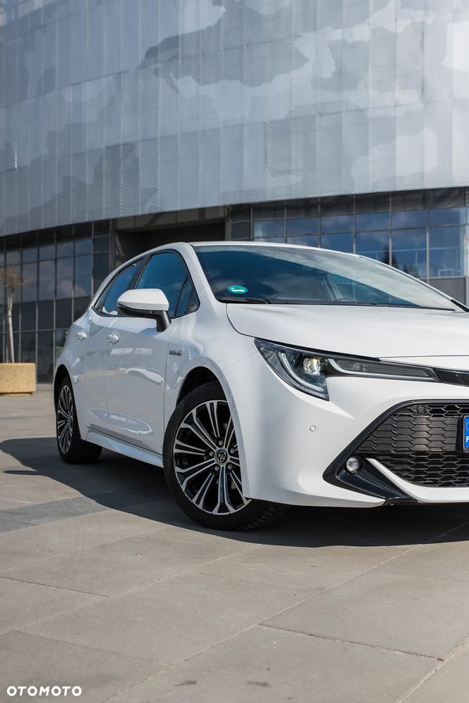 Toyota Corolla 1.8 Business Edition - 13