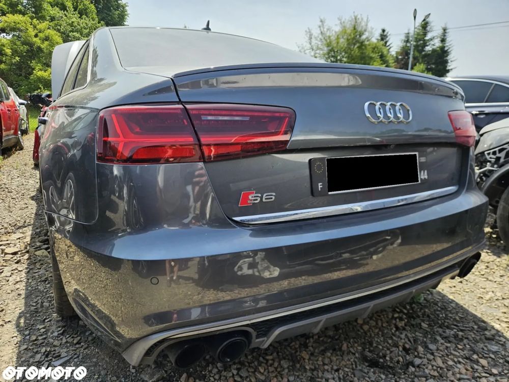 Audi S6 Limousine - 2
