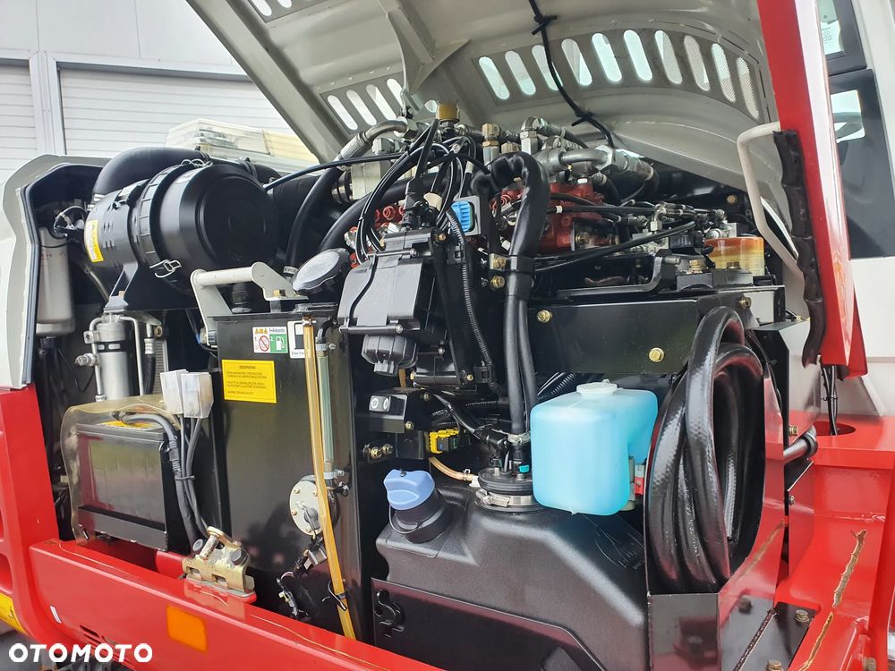 Takeuchi TB 295 W - 16