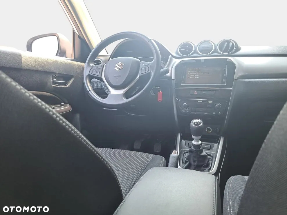 Suzuki Vitara 1.4 Boosterjet SHVS Premium 2WD - 12