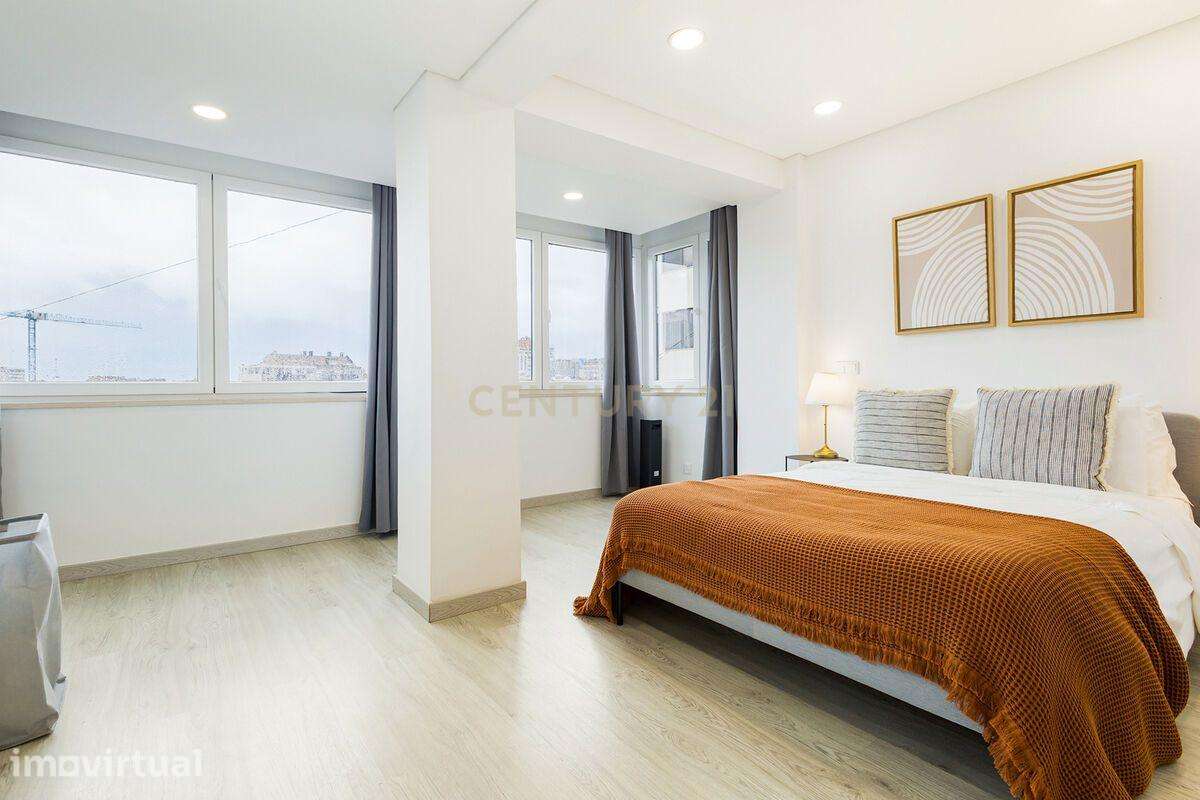 Apartamento T3 no Coração de Lisboa:  Avenida da República - Grande imagem: 4/16
