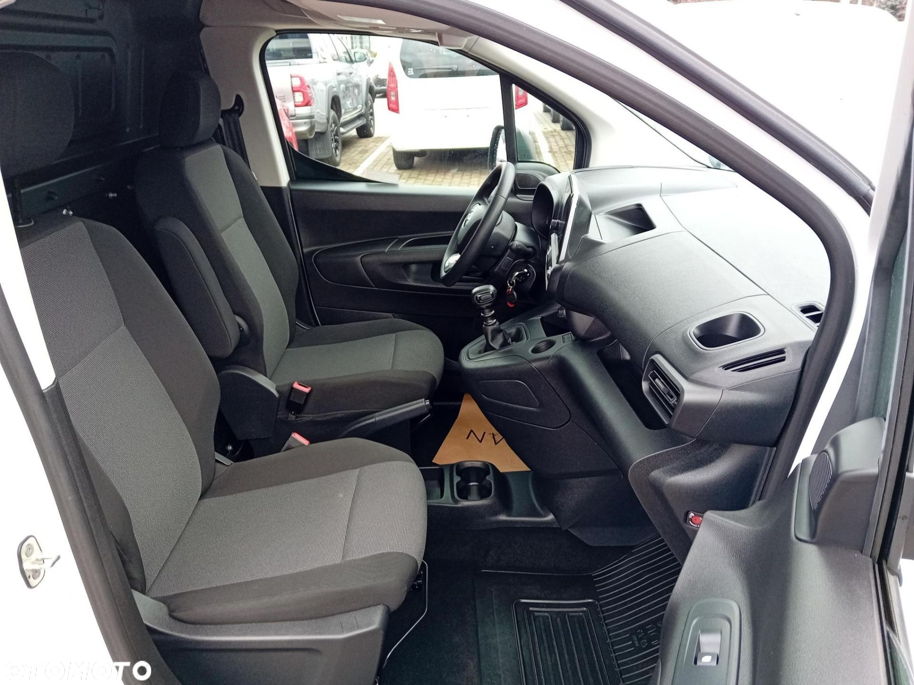 Toyota PROACE CITY - 15