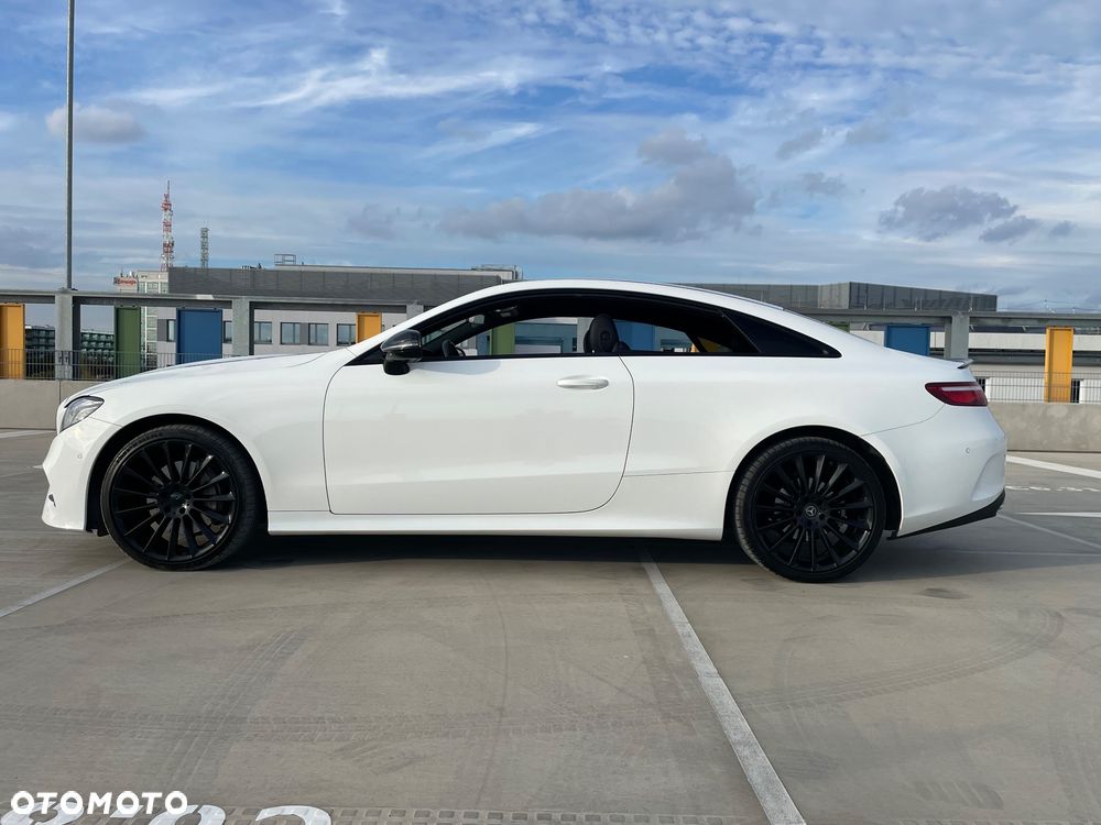 Mercedes-Benz Klasa E 220 d 4-Matic AMG - 12