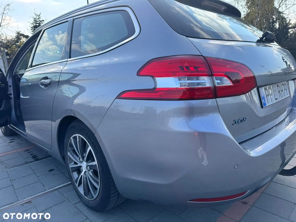 Peugeot 308 - 3