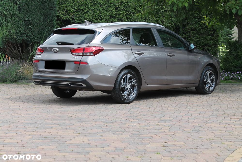 Hyundai i30 1.5 T-GDI 48V-Hybrid EDITION 30+ - 5