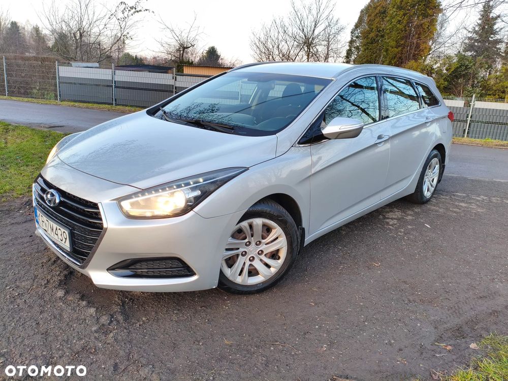 Hyundai i40 1.7 CRDi Comfort DCT - 3