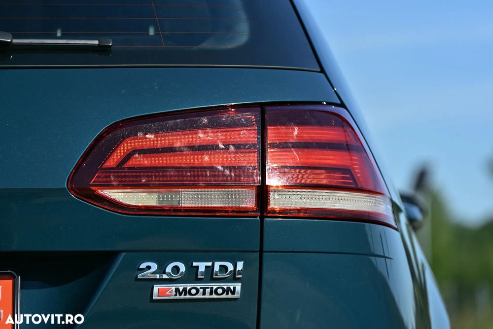 Volkswagen Golf 2.0 TDI 4Motion BMT Comfortline - 14