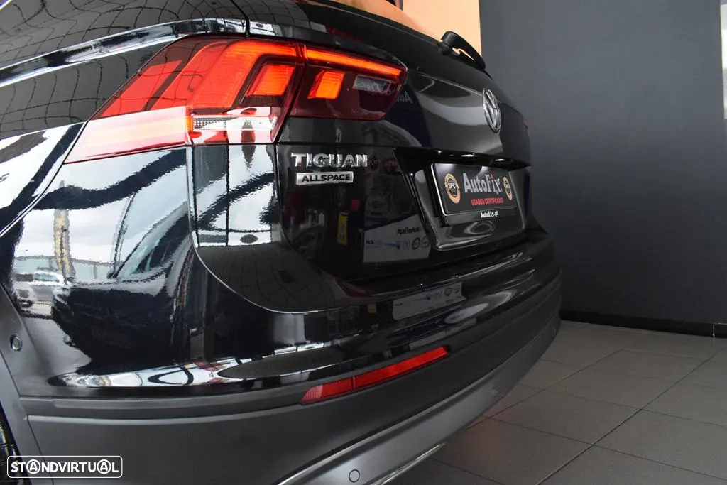 VW Tiguan Allspace 2.0 TDI Confortline DSG - 46