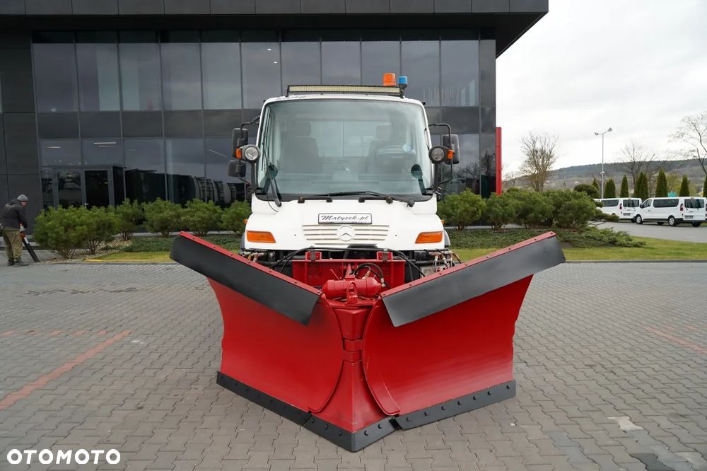 Mercedes-Benz UNIMOG  U300 / 4X4 / WYWROTKA 3 STRONNA / PŁUG / KOMUNALNY / HYDROZŁĄCZA / EPS + SPRZĘGŁO - 11