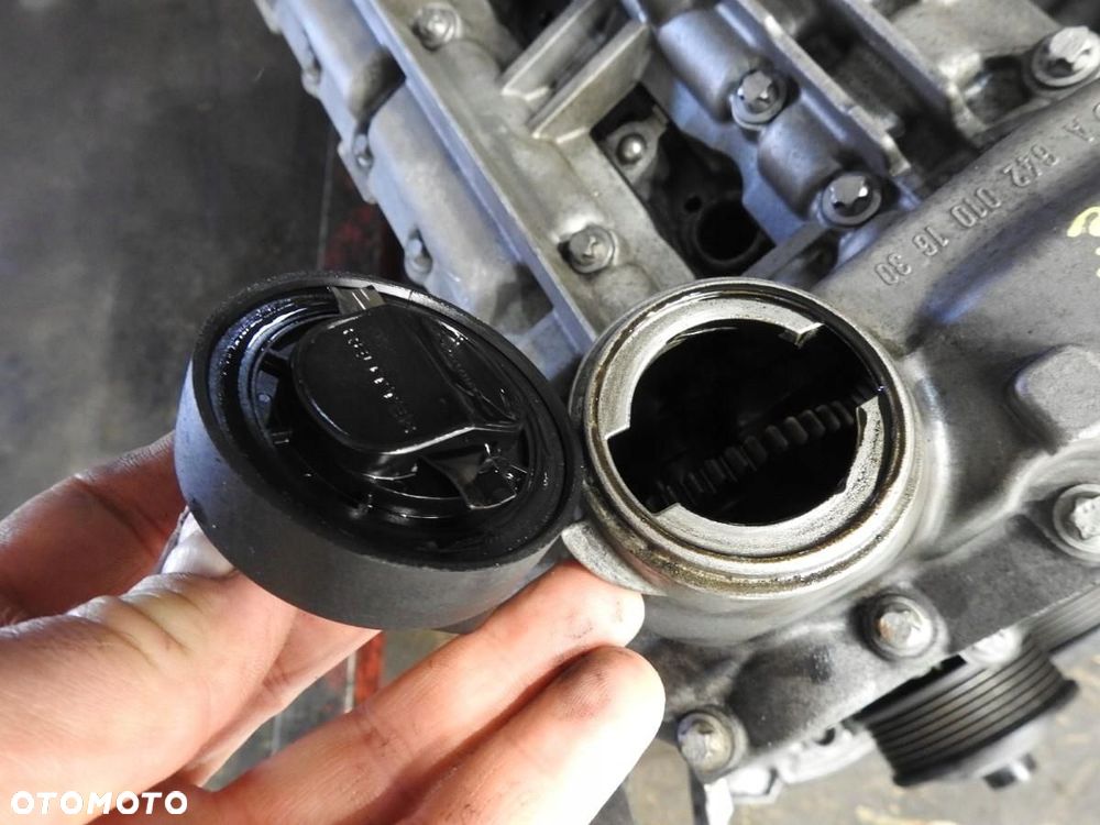 SILNIK 642982 CHRYSLER 300C 3.0 CRD V6 642982 - 3