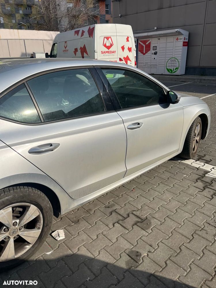 Skoda Octavia 1.0 TSI Ambition - 4