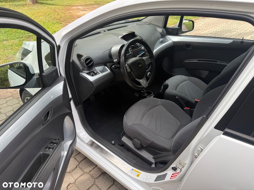 Chevrolet Spark 1.2 LT+ - 8