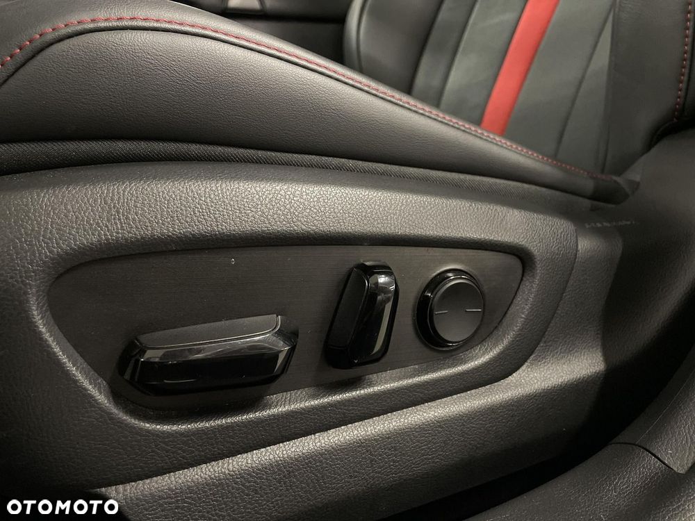 Lexus UX 250h GPF F Sport Edition 2WD - 22