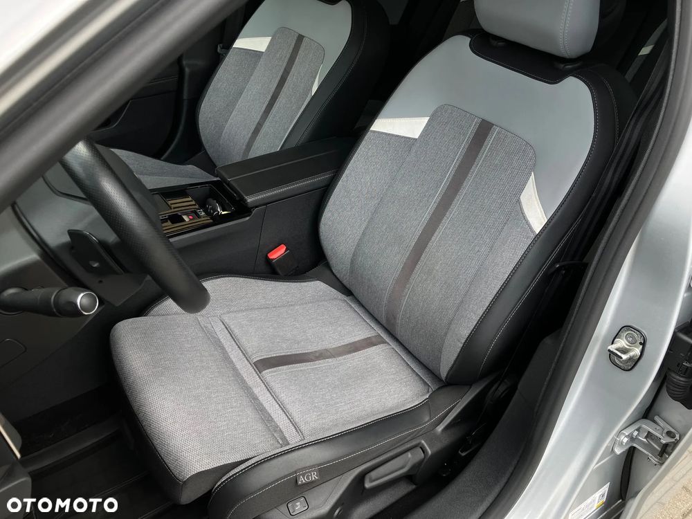 Opel Astra 1.2 T Elegance S&S - 39