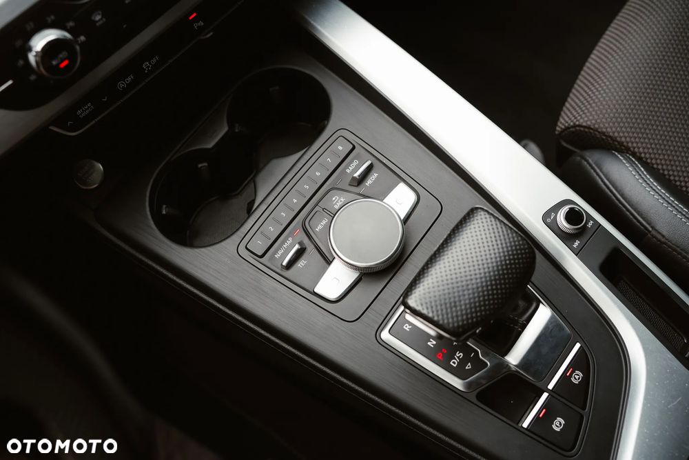 Audi A4 Avant 3.0 TDI quattro S tronic sport - 17
