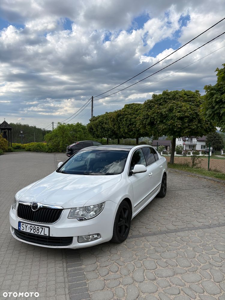 Skoda Superb 2.0 TDI Ambition - 3