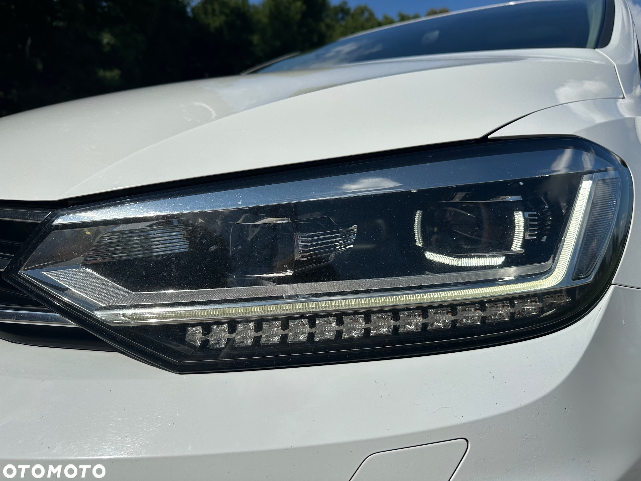 Volkswagen Touran 2.0 TDI SCR DSG Highline - 31