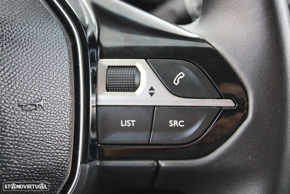 Peugeot 3008 1.2 PureTech Active - 22