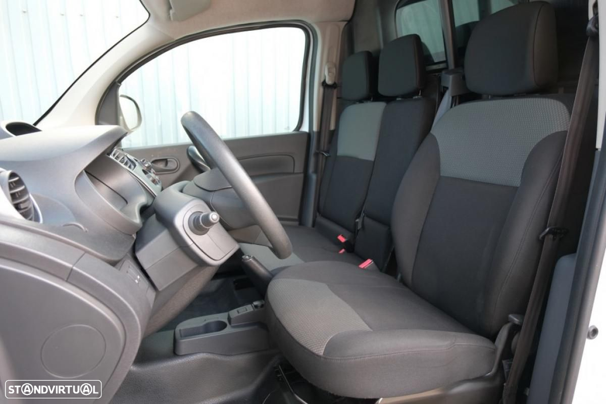 Renault Kangoo 1.5 dCi Busines 3 Lugares - 16