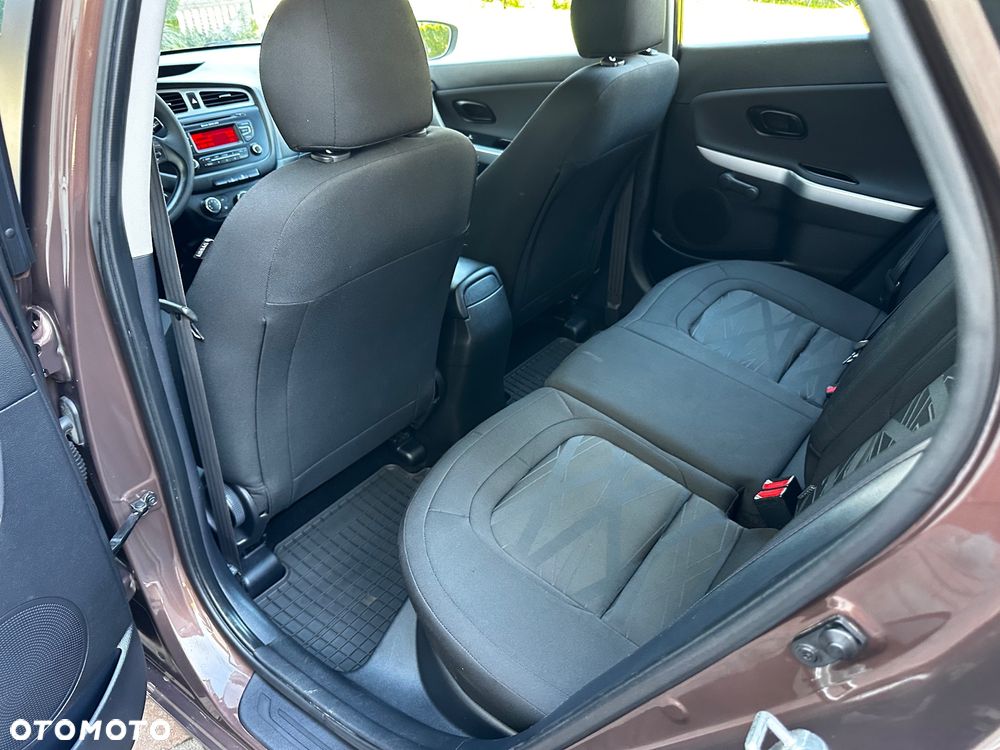 Kia Ceed 1.4 CVVT Attract - 28
