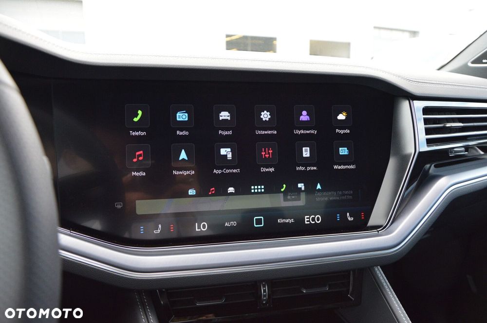 Volkswagen Touareg - 16