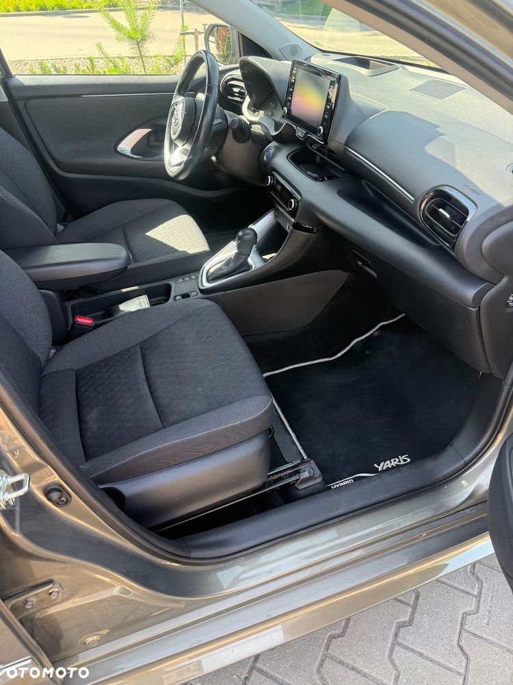 Toyota Yaris Hybrid 1.5 Selection Style - 10