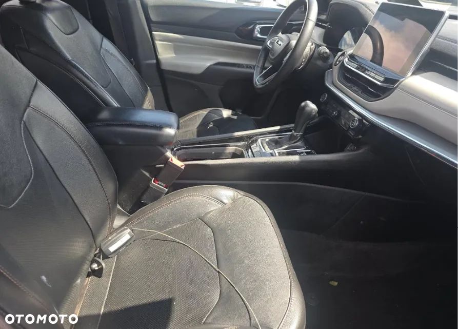 Jeep Compass - 10