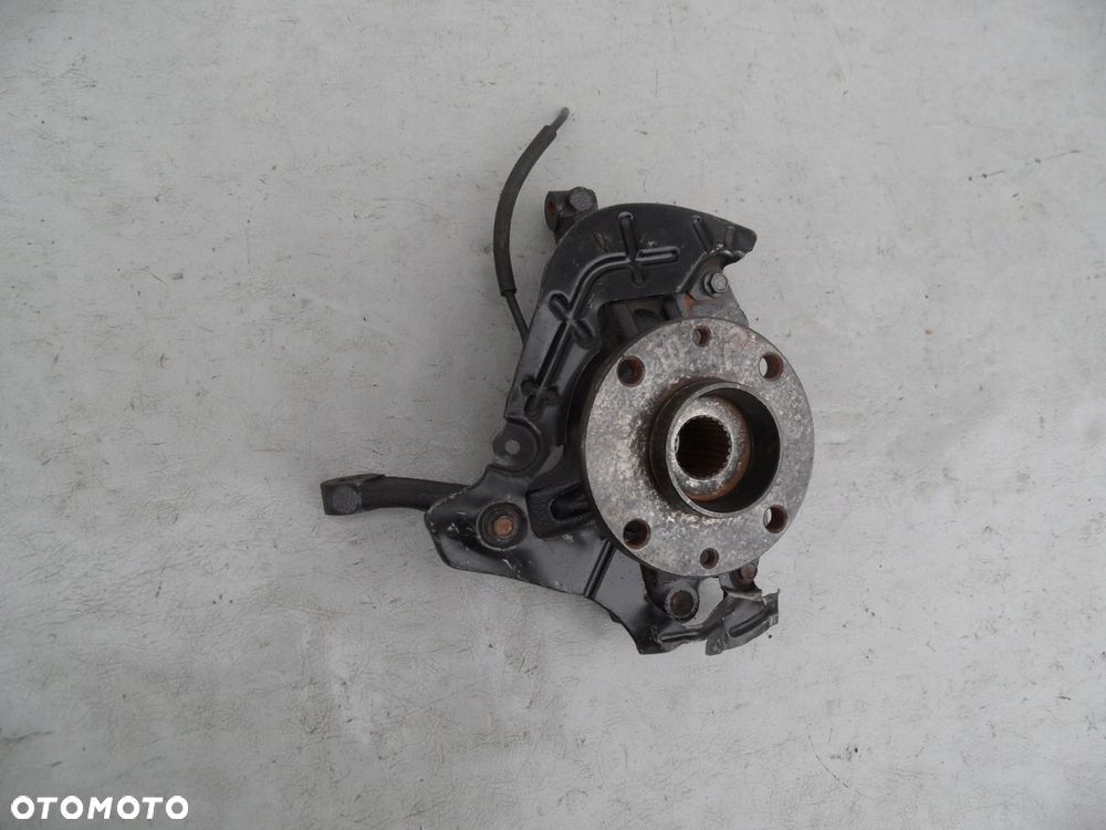 ZWROTNICA PIASTA PRAWA FIAT PANDA III CROSS 4X4