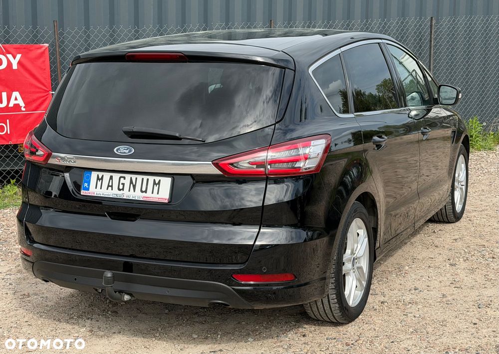 Ford S-Max - 36