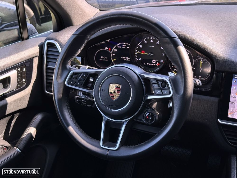 Porsche Cayenne E-Hybrid - 30