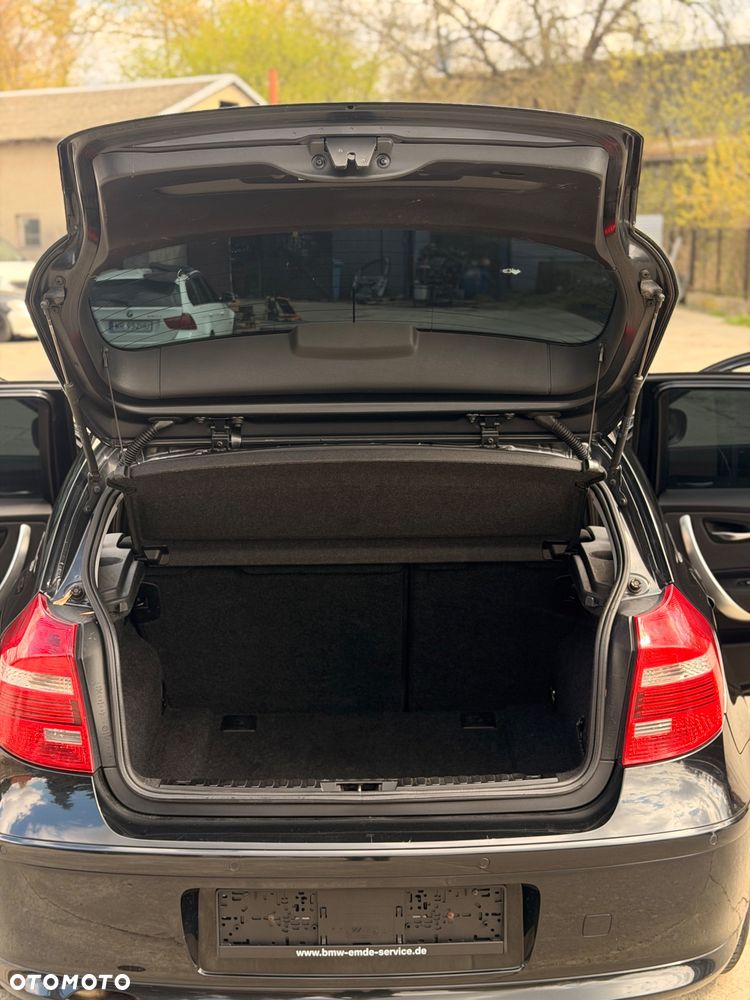 BMW Seria 1 116i - 10